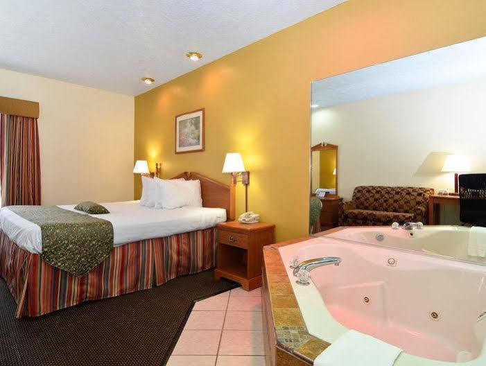 America's Value & Suites-clinton Motel 3*