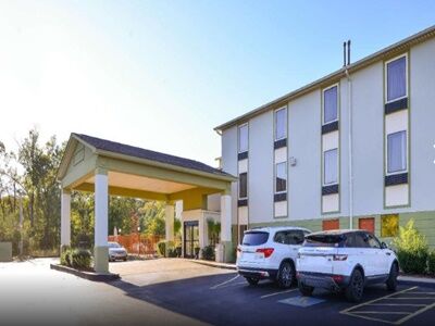 Motel America's Value & Suites-clinton
